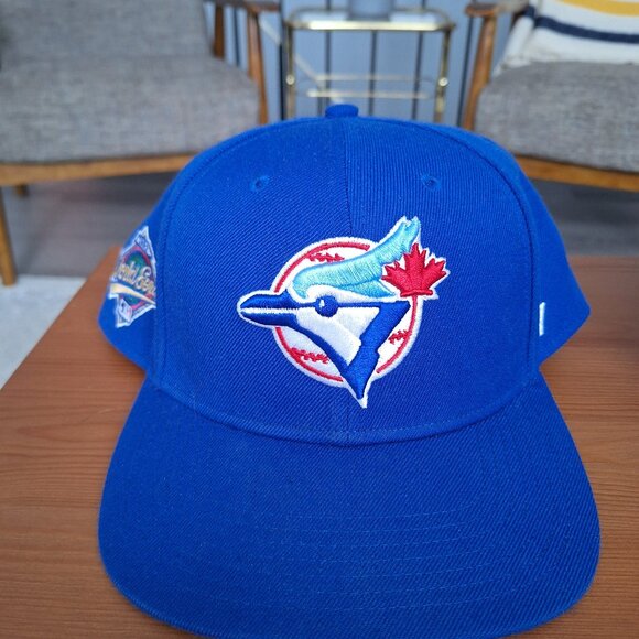 NWOT Blue Jays Cooperstown Collection Hat - Picture 1 of 7